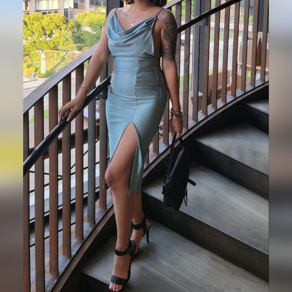 Glare terquoise cocktail backless dress